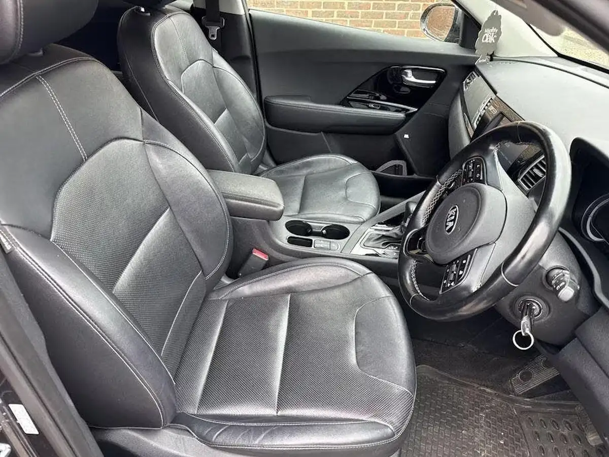 2019-kia-niro-16-gdi-3-156kwh-big-5