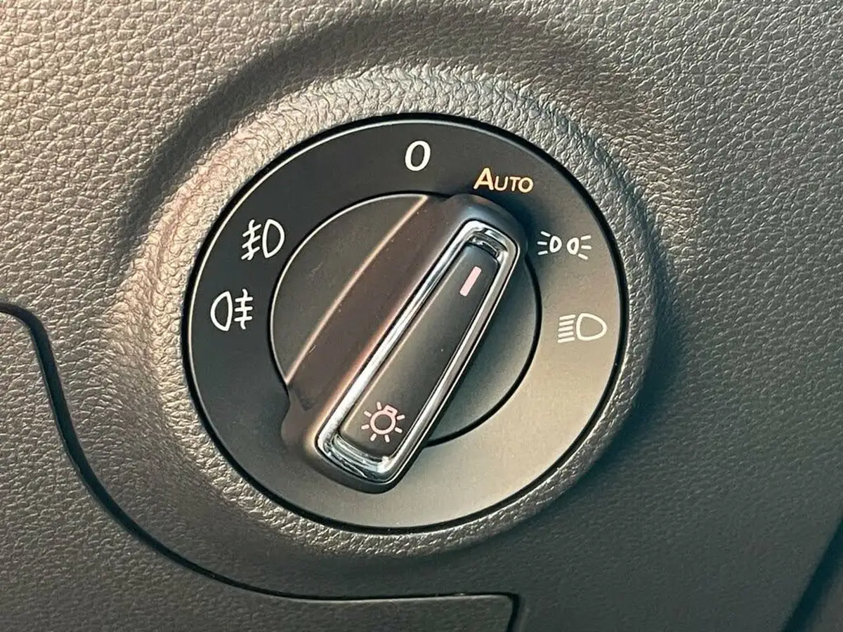 2019-seat-ibiza-10-mpi-se-technology-big-28