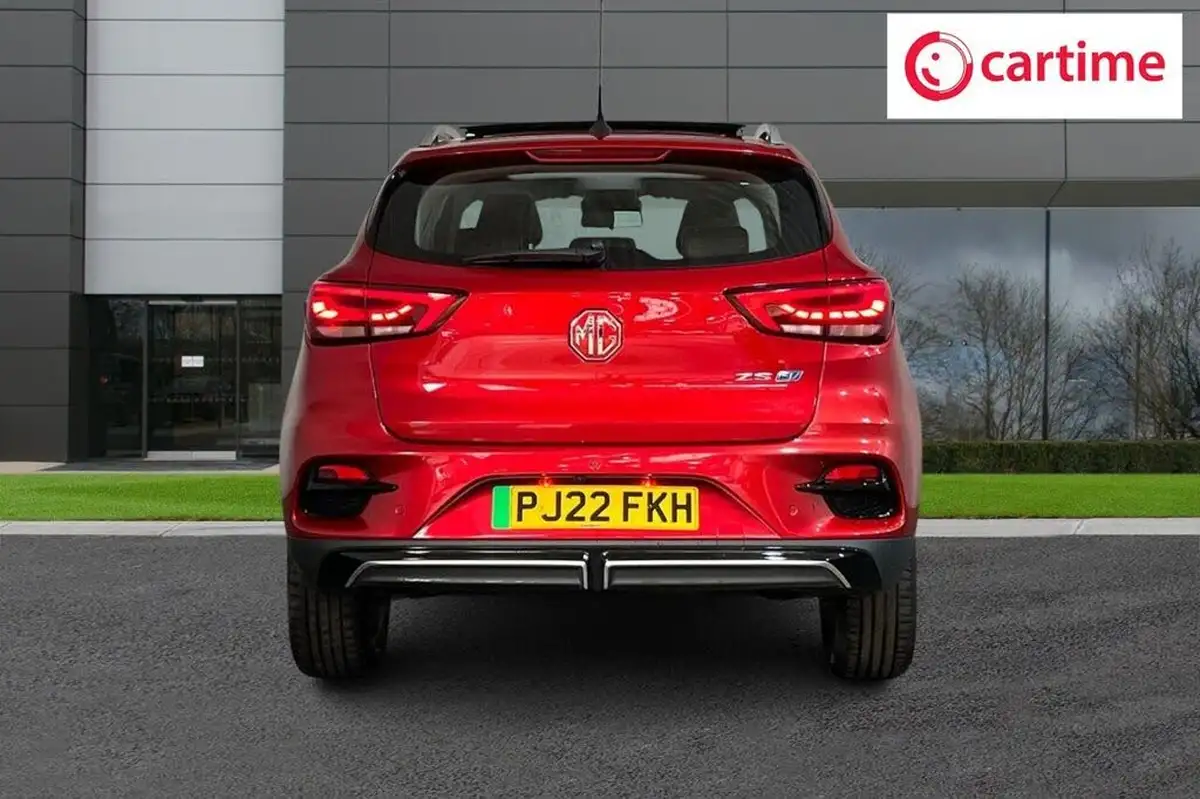 2022-mg-zs-suv-e-trophy-ev-156ps-long-range-big-5