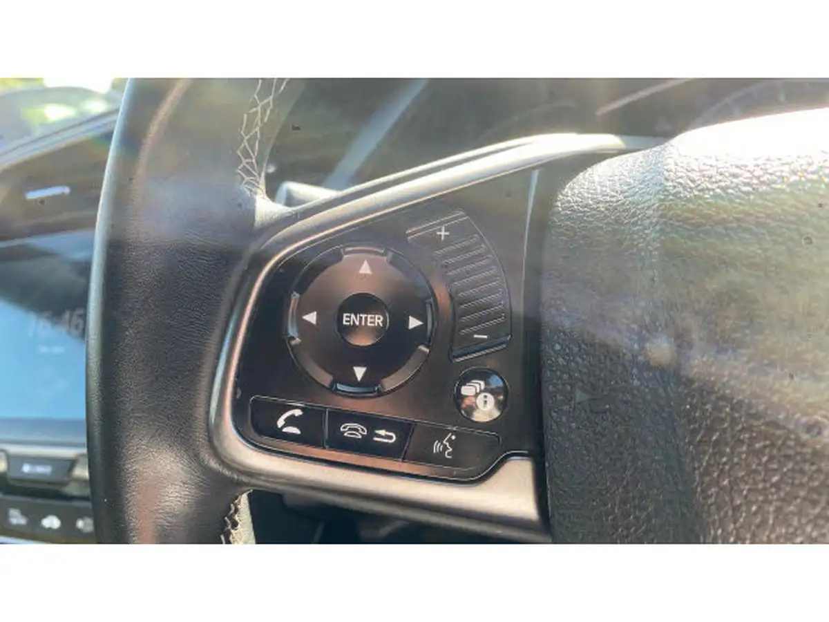 2019-honda-civic-10-vtec-turbo-sr-hatchback-5d-big-19