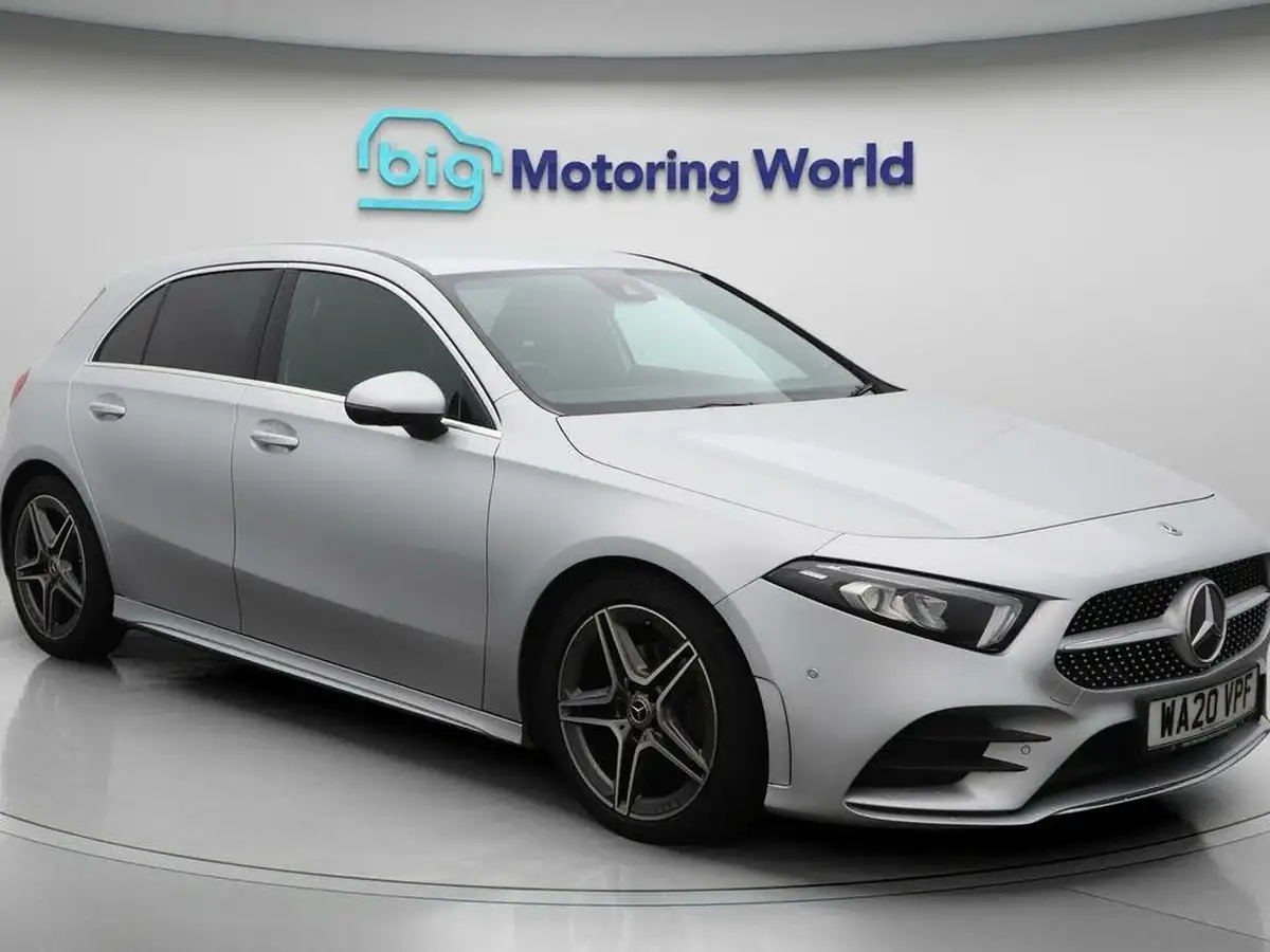 2020-mercedes-benz-a-class-20d-a200d-amg-line-executive-hatchback-5d-big-0