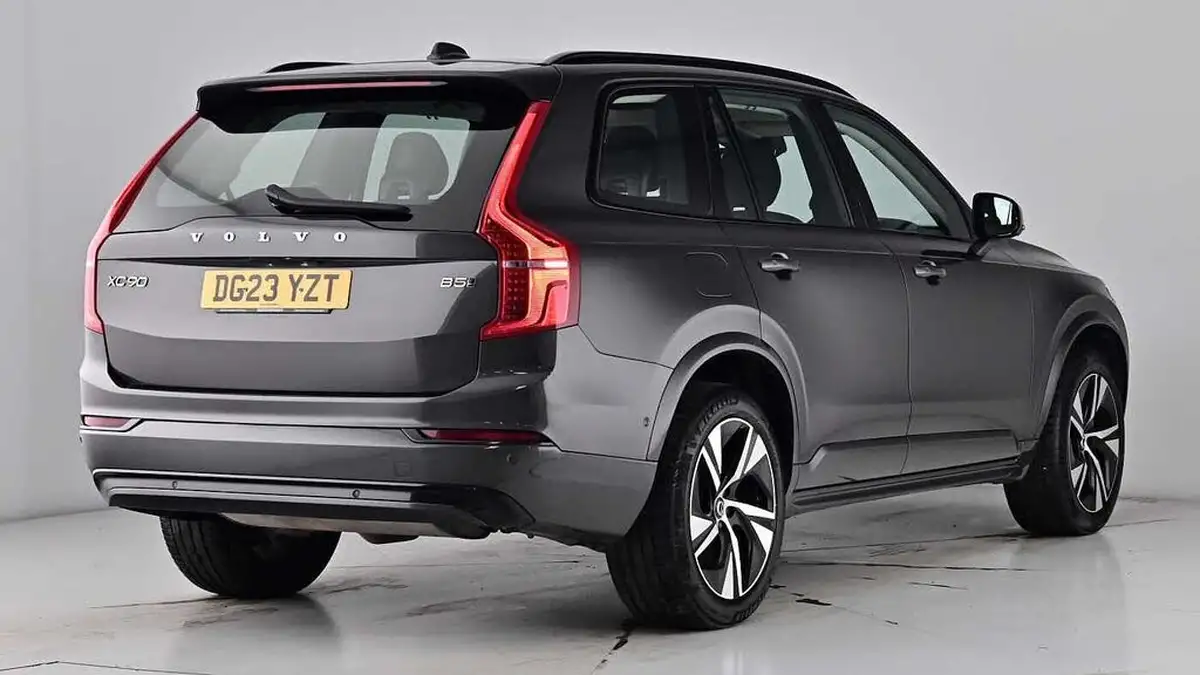 2023-volvo-xc90-20-b5-plus-big-5