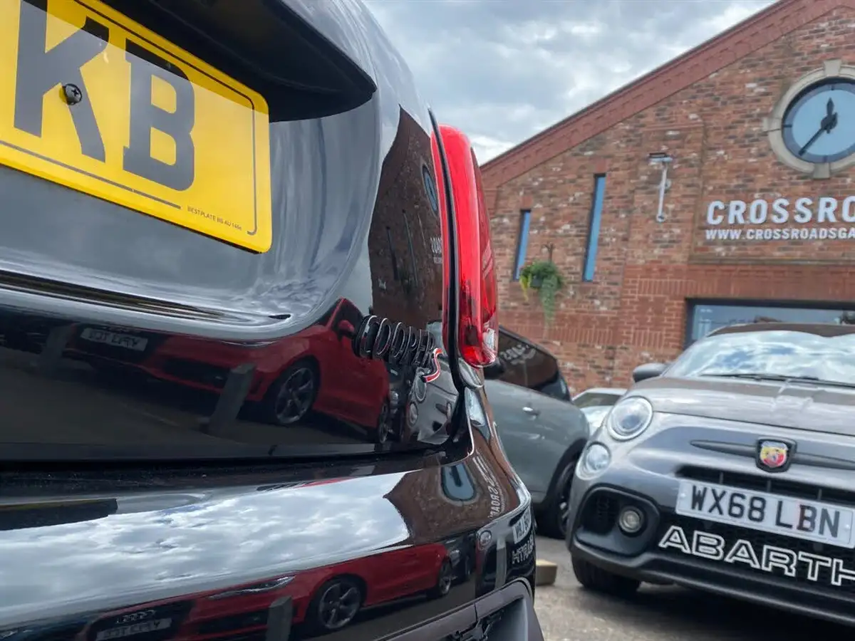 2021-mini-cooper-20-cooper-s-sport-hatchback-3d-auto-big-31
