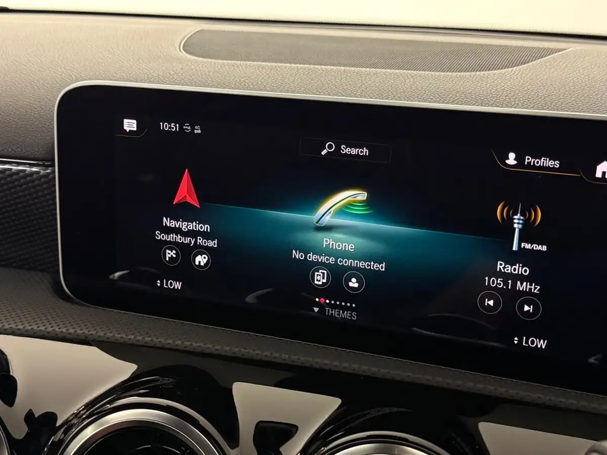 2020-mercedes-benz-a-class-13-a200-sport-executive-saloon-4d-7g-dct-big-31