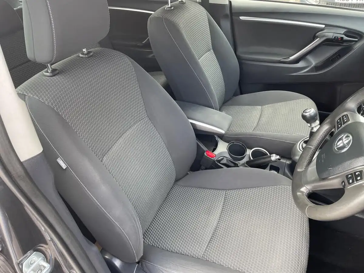 2016-toyota-verso-16d-d-4d-icon-112bhp-7st-big-12