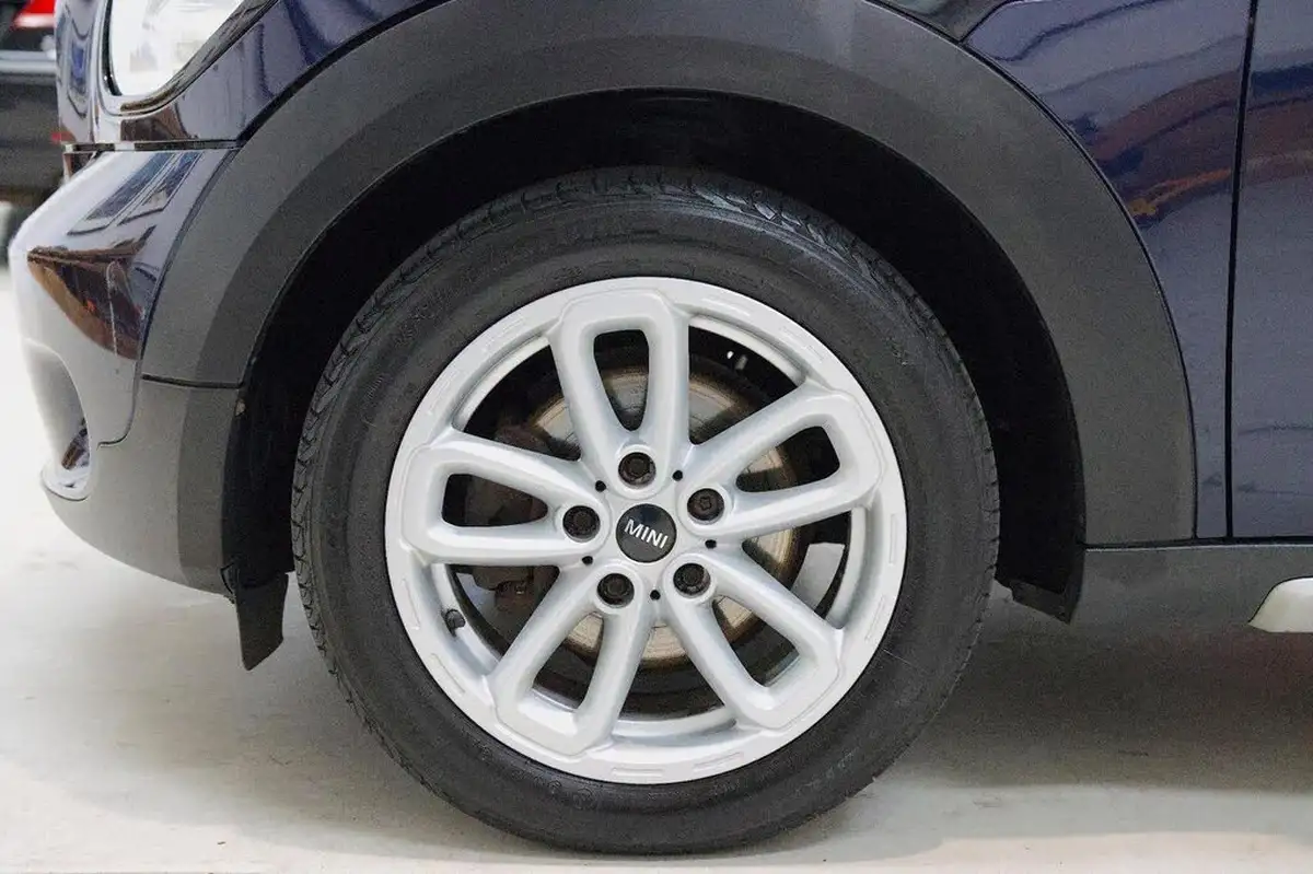 2016-mini-countryman-16td-cooper-d-ss-big-30
