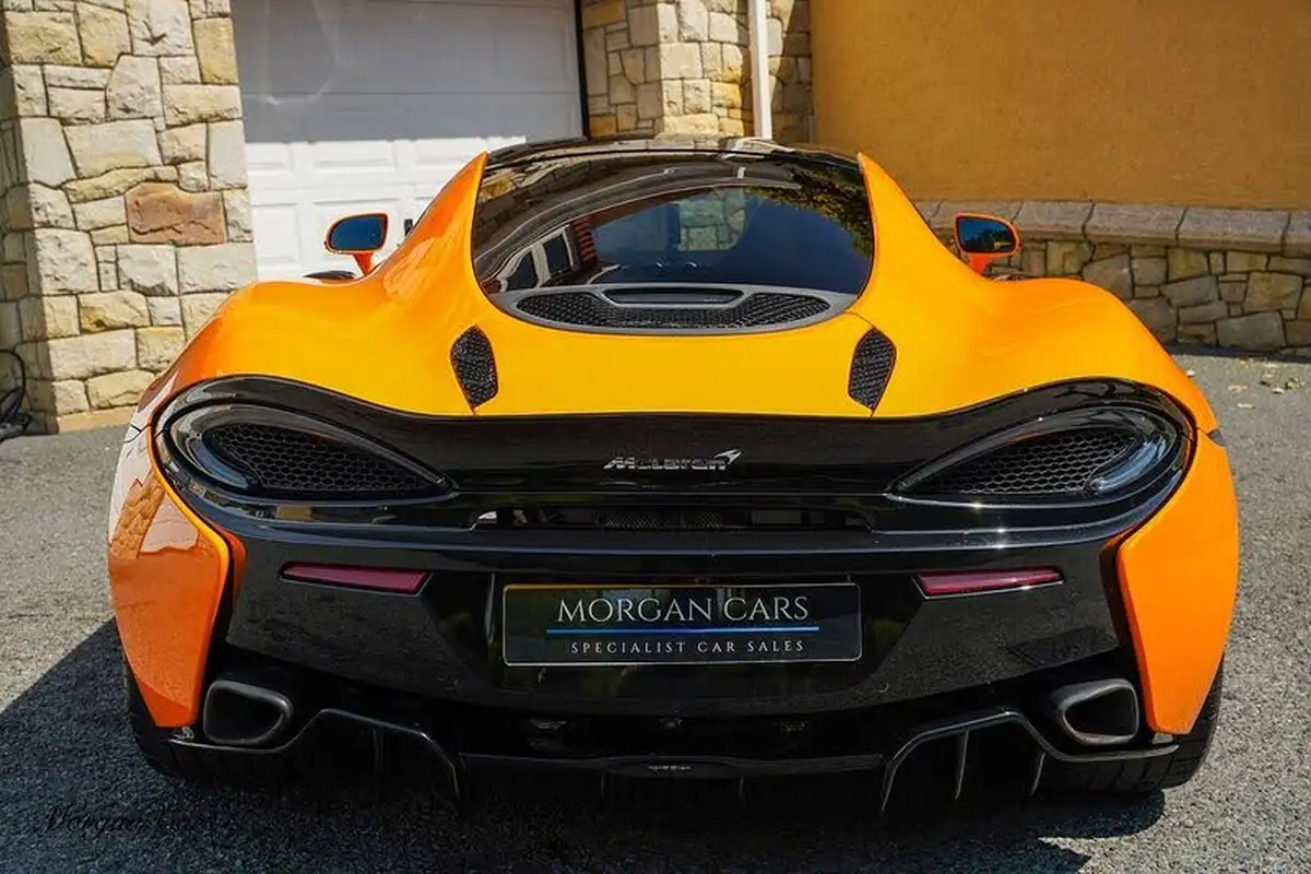 2020-mclaren-570gt-38-big-19