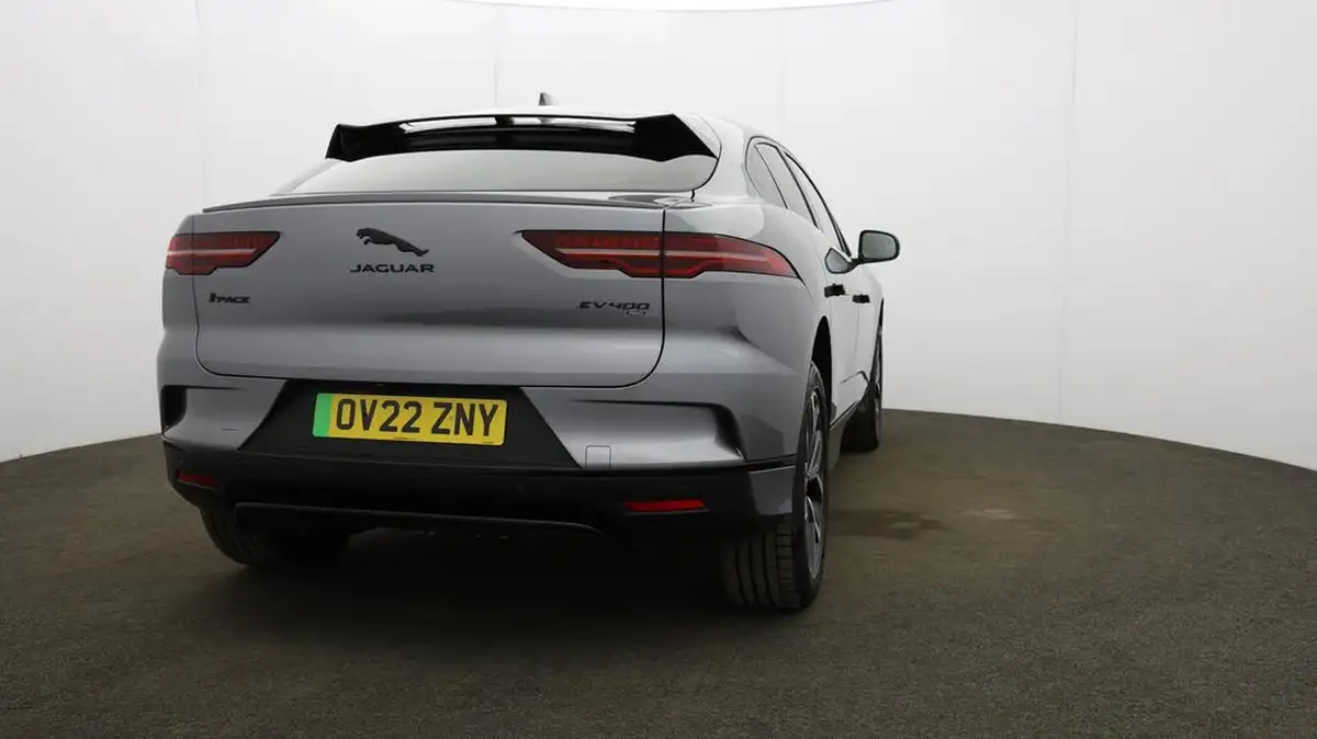 2022-jaguar-i-pace-ev400-hse-black-big-64