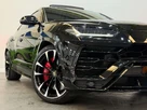 2019-lamborghini-urus-40-no-trim-small-5
