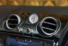 2019-bentley-bentayga-40-v8-small-35