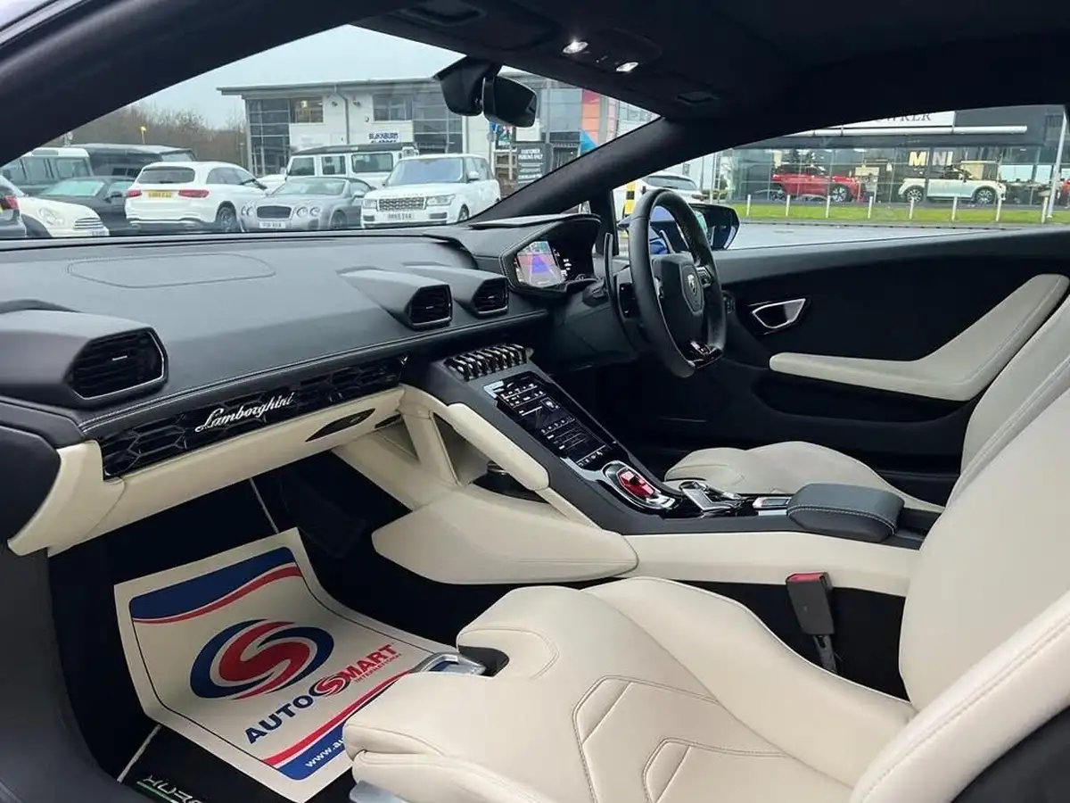 2021-lamborghini-huracan-big-51