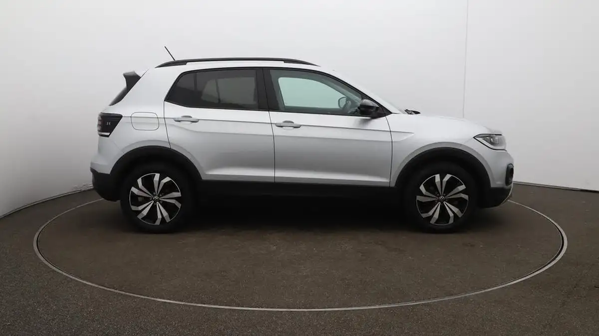2023-volkswagen-t-cross-10-tsi-black-edition-110ps-dsg-big-48