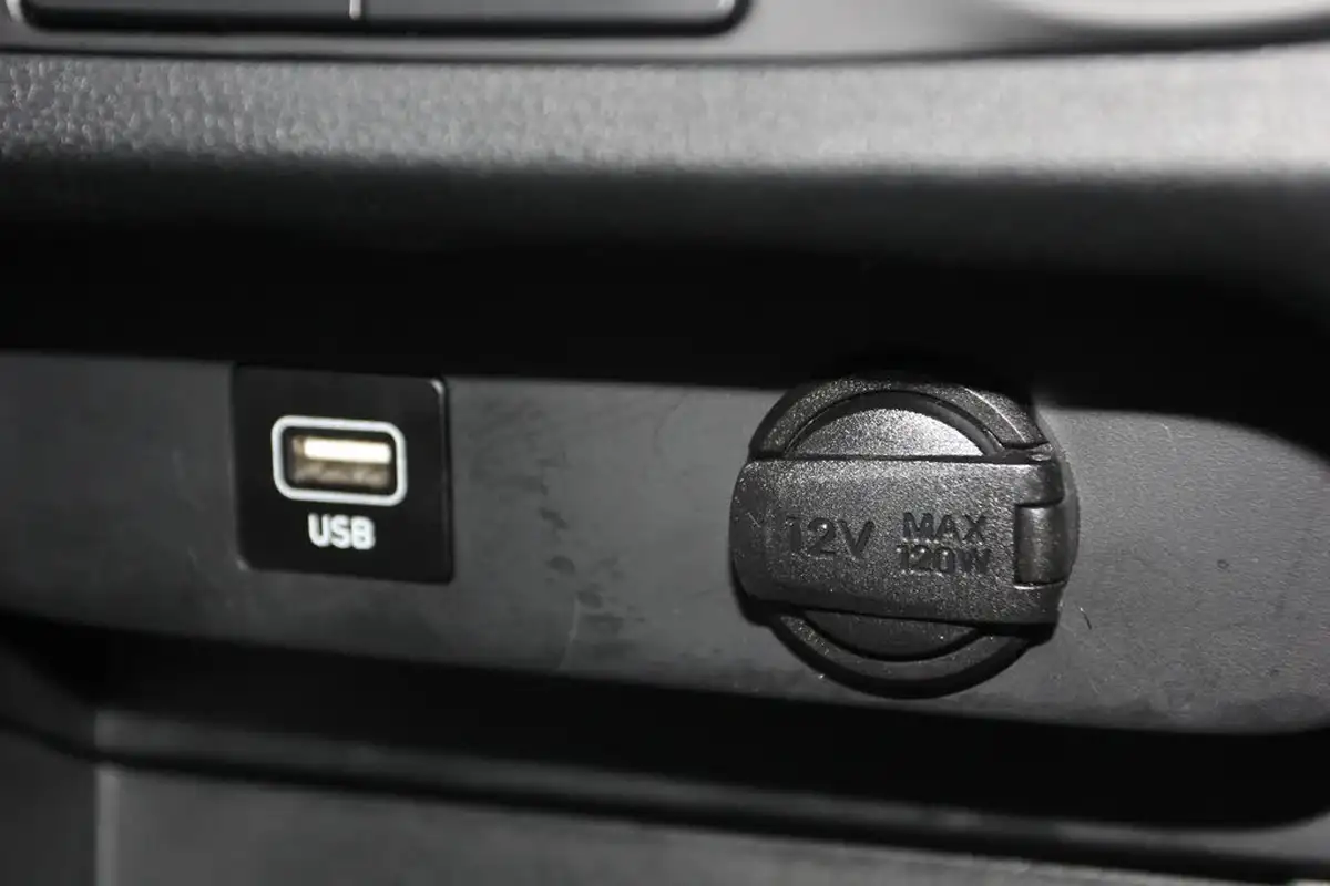 2021-hyundai-i10-10-t-gdi-n-line-big-26