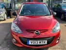 2013-mazda-mazda2-13-venture-small-16
