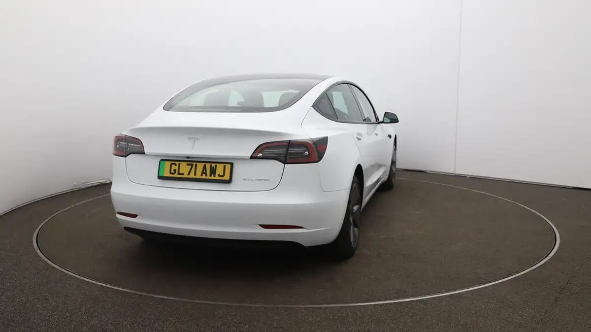 2021-tesla-model-3-e-long-range-awd-big-55