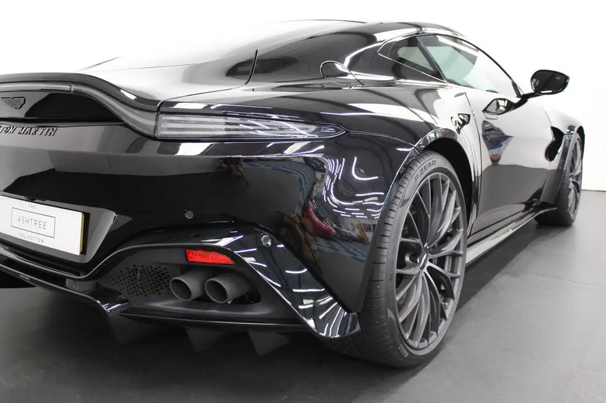 2022-aston-martin-vantage-40-v8-vantage-coupe-auto-big-14