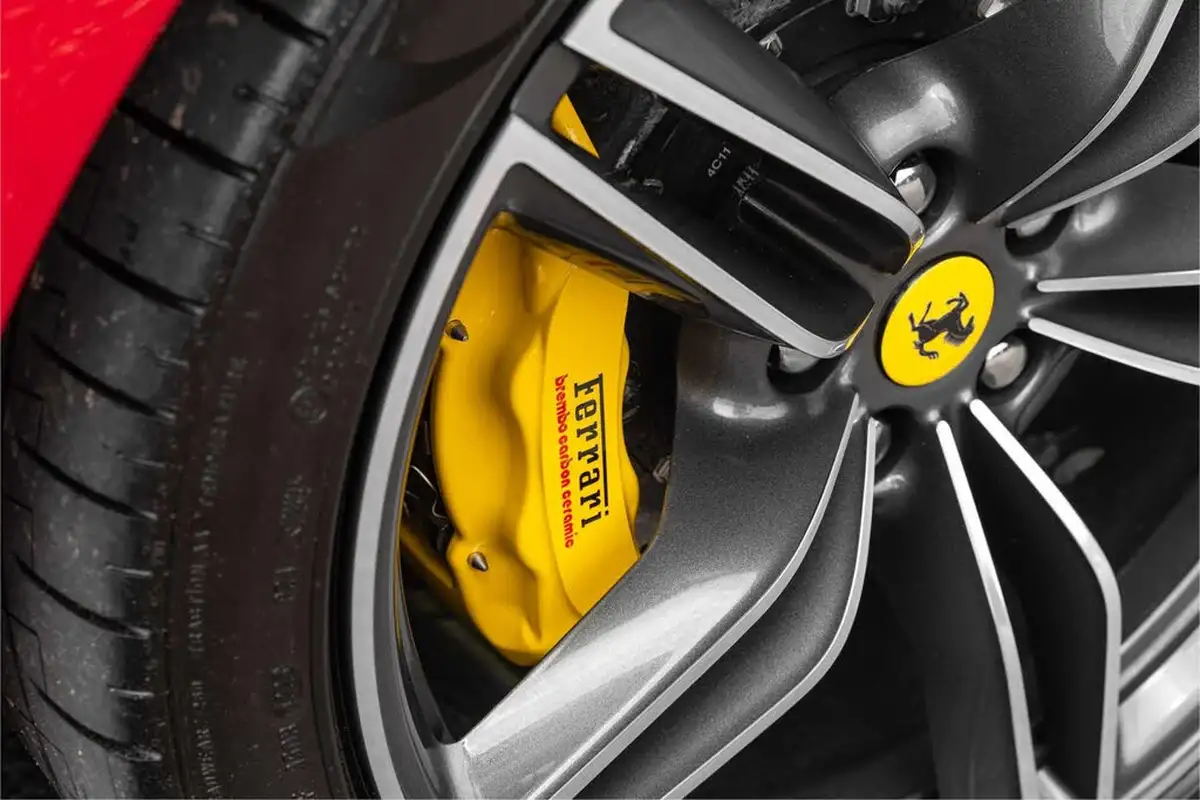 2024-ferrari-roma-38t-v8-spider-f1-dct-euro-6-ss-2dr-big-13