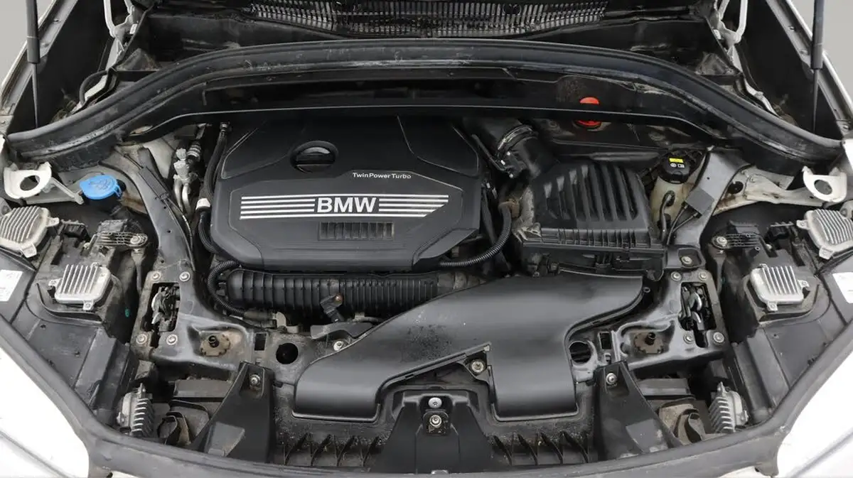 2019-bmw-x1-20-sdrive20i-m-sport-big-19