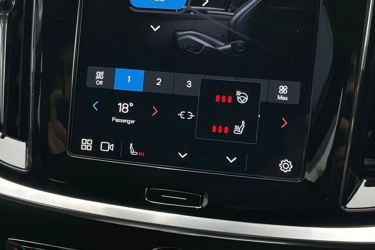 2025-volvo-v60-20-b4-plus-station-wagon-big-39