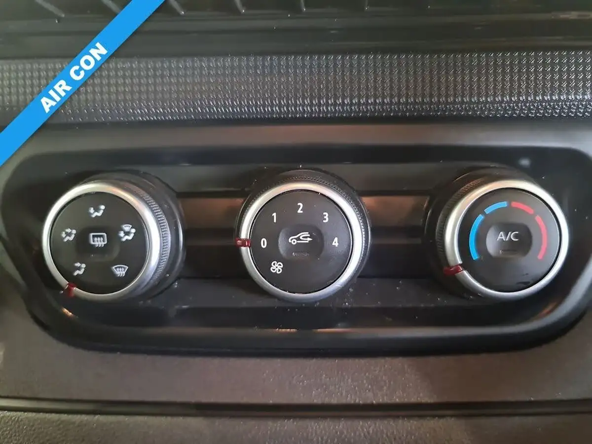 2023-nissan-primastar-20dci-acenta-28-l1h1-110pseu6d-big-9