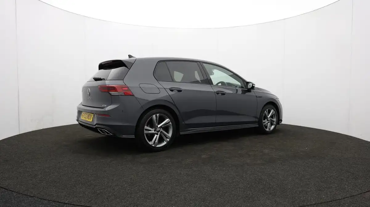 2022-volkswagen-golf-15-etsi-r-line-150ps-hatchback-big-35