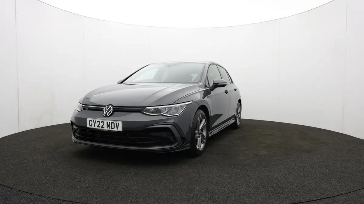 2022-volkswagen-golf-15-etsi-r-line-150ps-hatchback-big-59