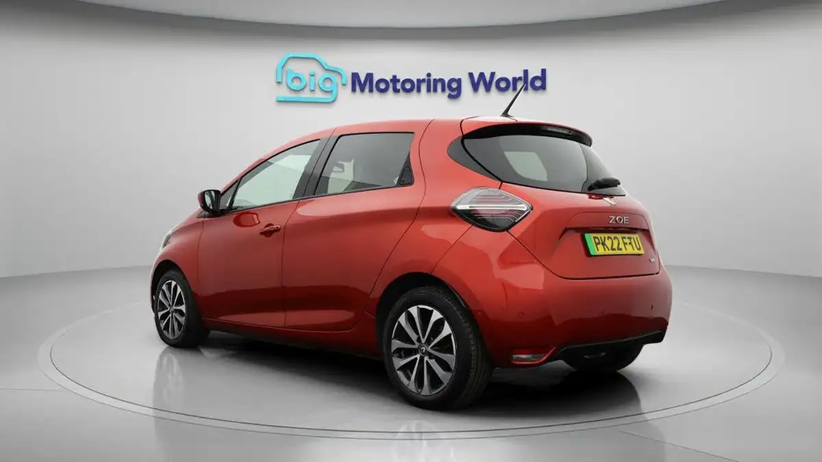 2022-renault-zoe-e-gt-line-big-5