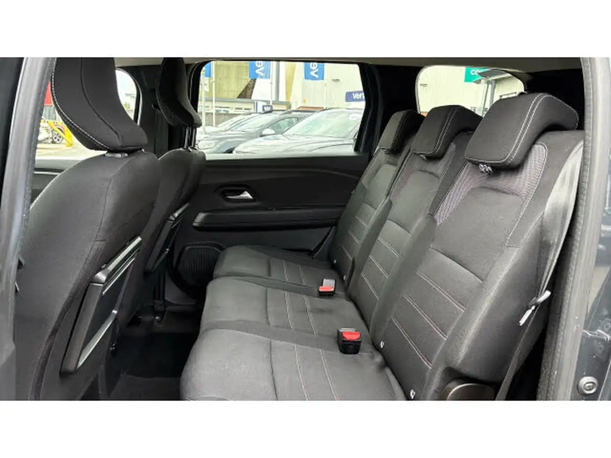 2023-dacia-jogger-10-tce-extreme-se-big-15