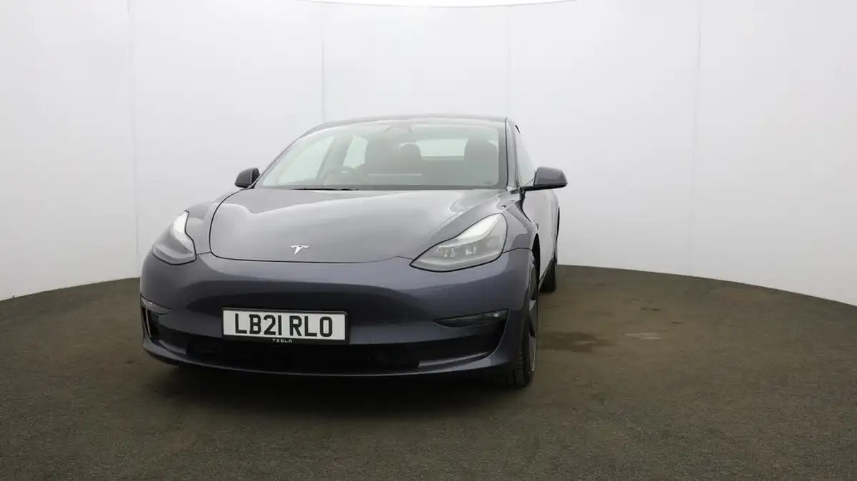 2021-tesla-model-3-e-long-range-4x4-big-42
