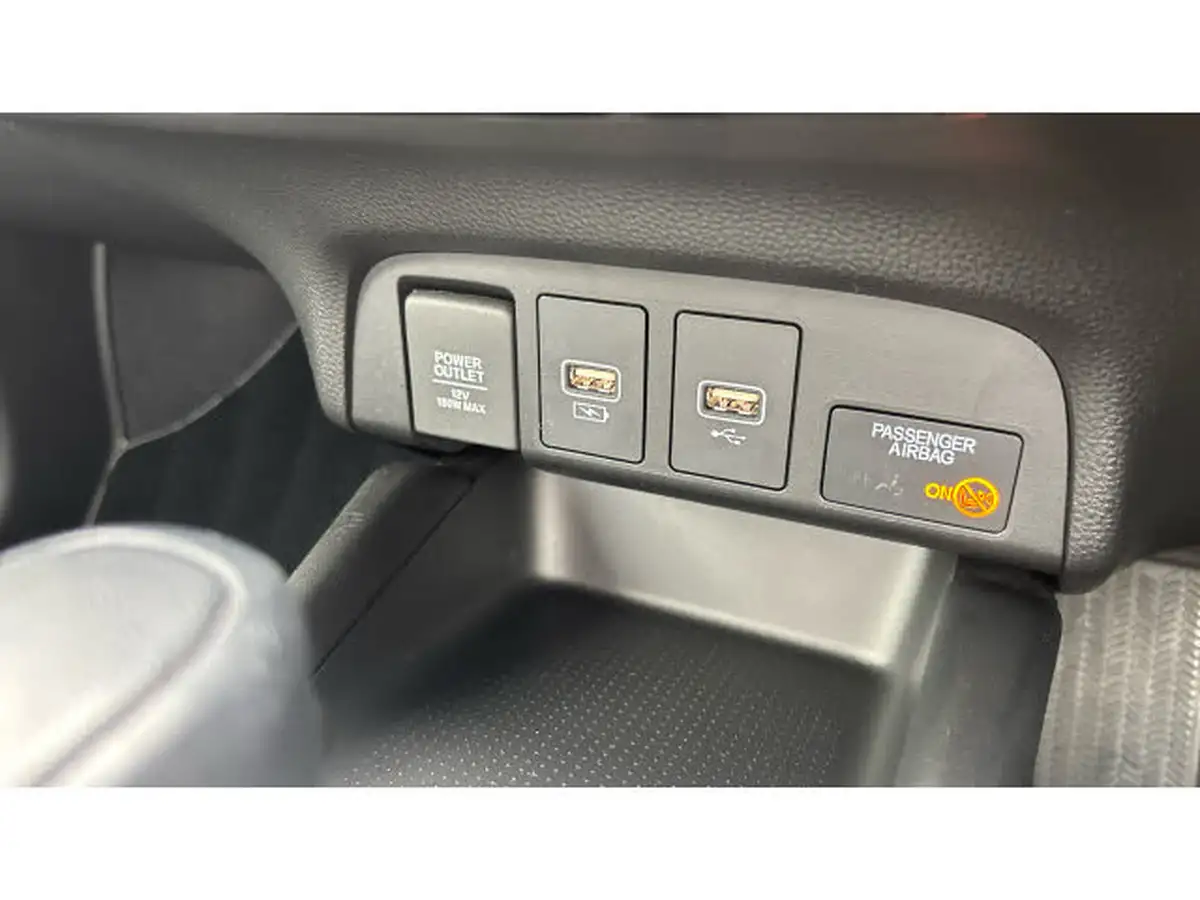 2021-honda-jazz-15-i-mmd-ex-107ps-big-34