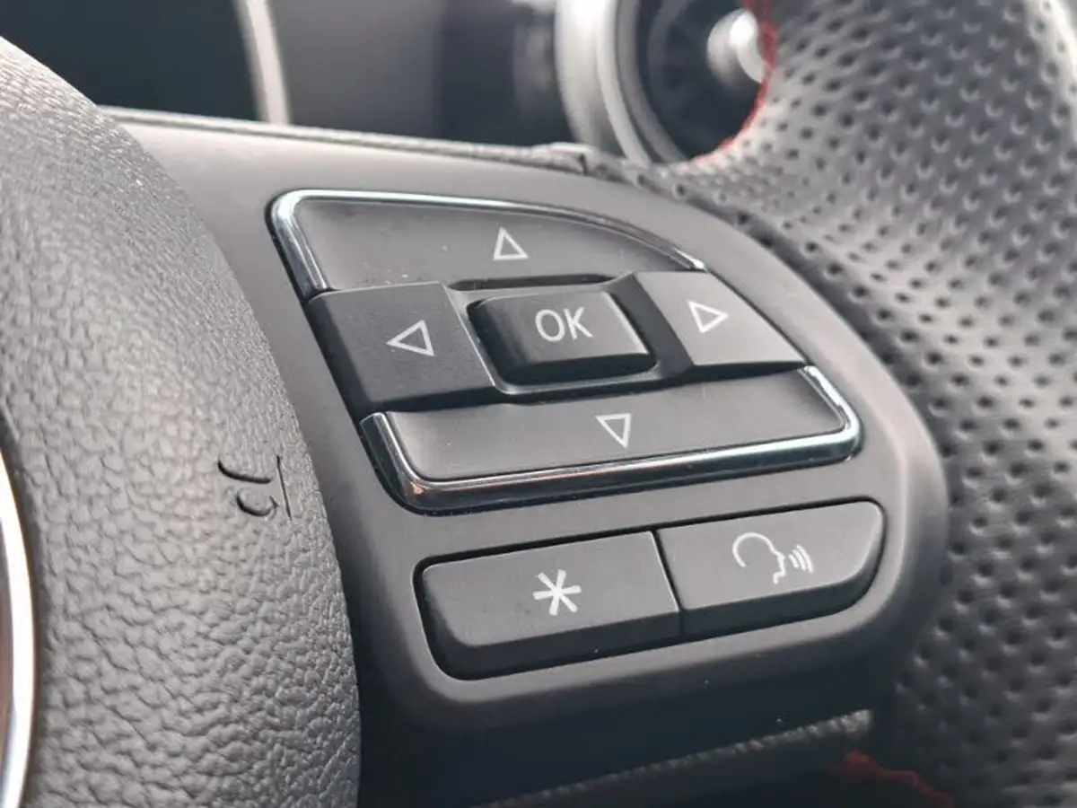 2024-mg-zs-suv-10t-gdi-exclusive-big-12