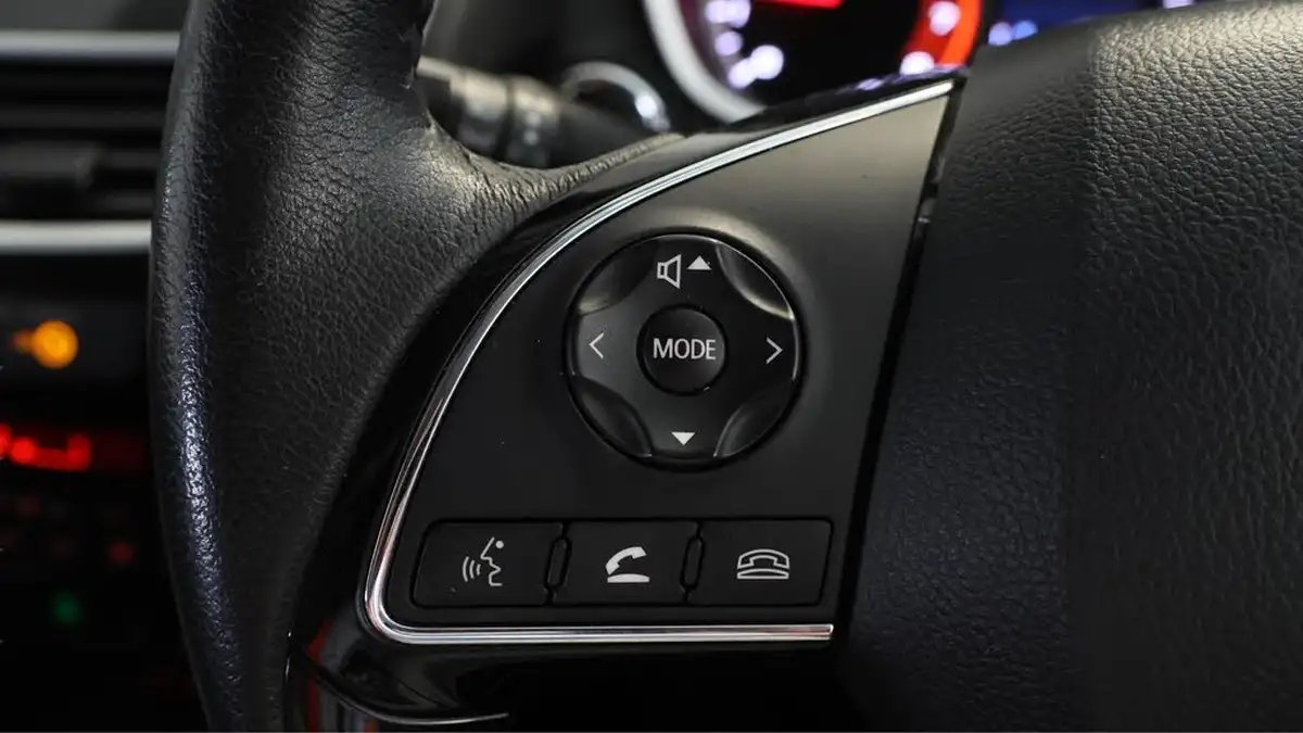 2021-mitsubishi-eclipse-cross-15-4-big-22
