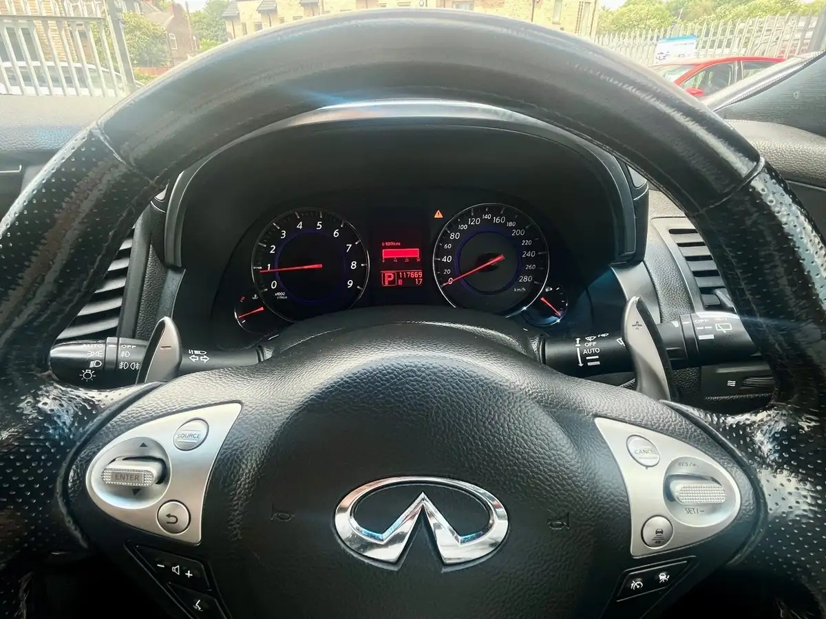 2009-infiniti-fx-50-s-big-7