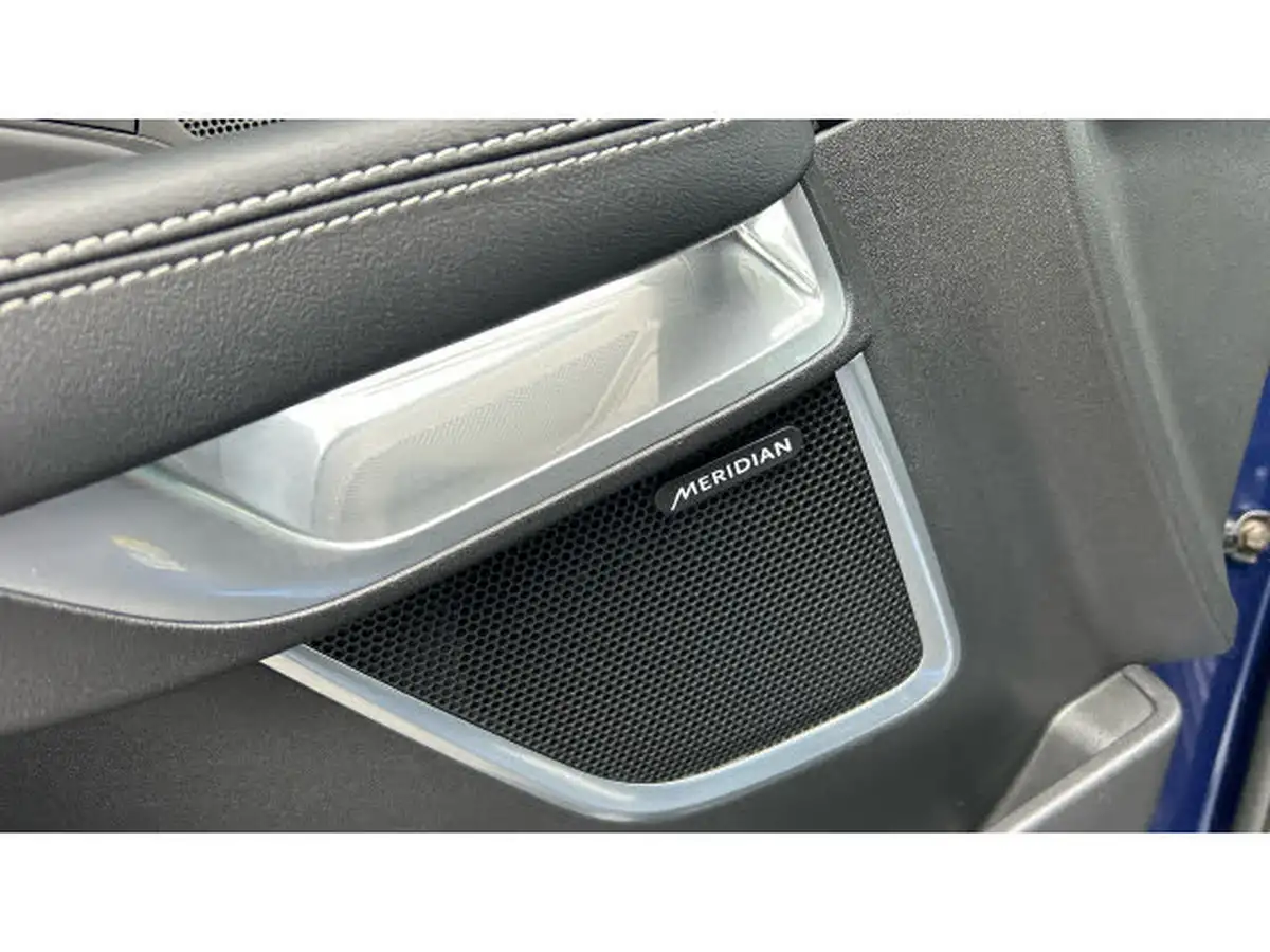 2021-jaguar-e-pace-20-d200-r-dynamic-black-big-32
