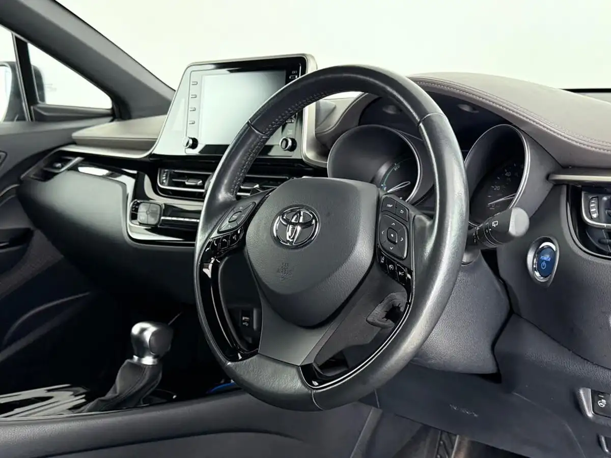 2022-toyota-c-hr-18-vvt-i-excel-big-12