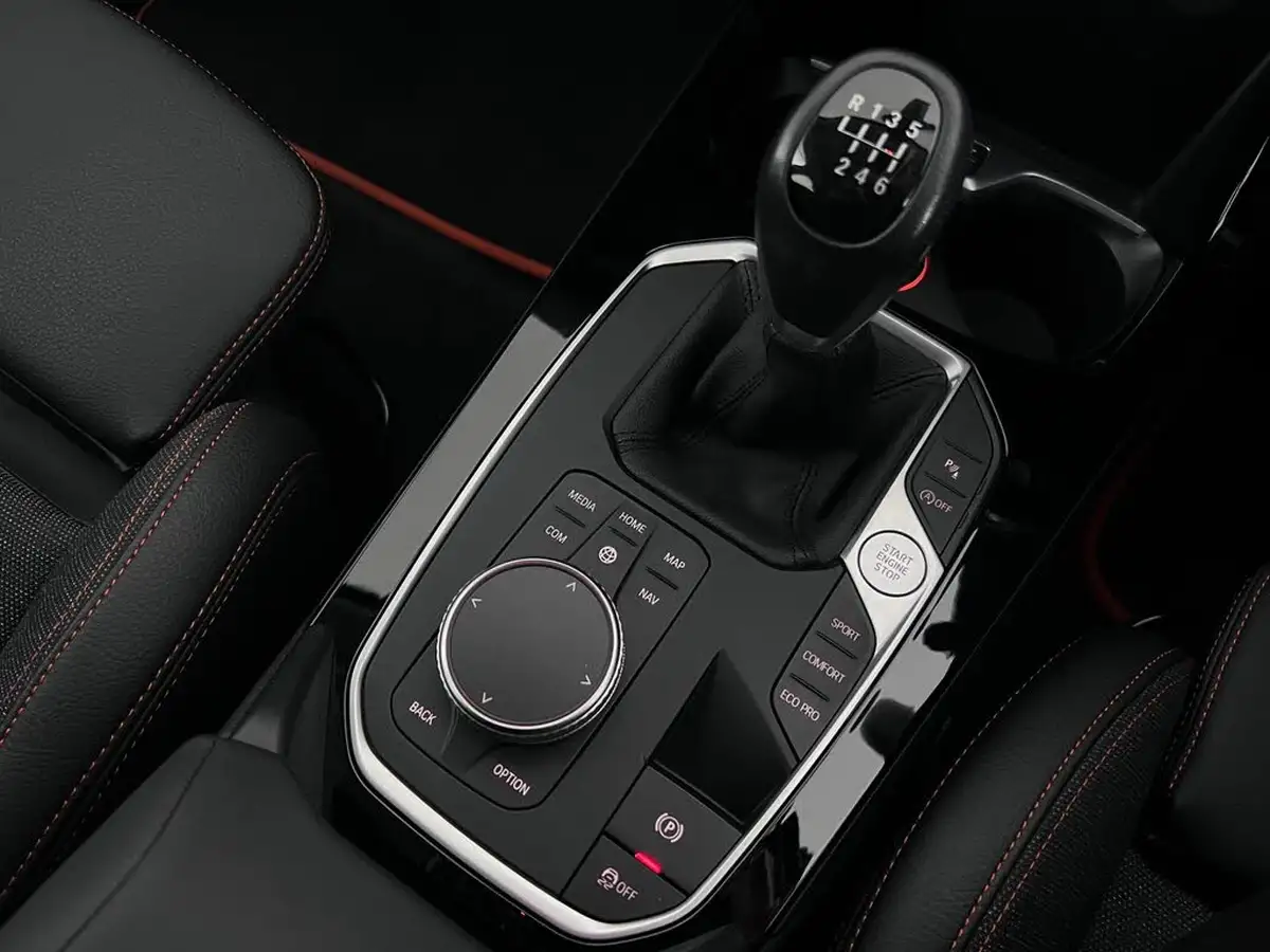 2022-bmw-1-series-15-118i-sport-big-41
