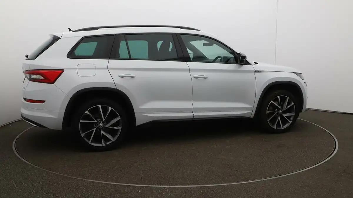 2019-skoda-kodiaq-20-tsi-sportline-190ps-seats-big-52
