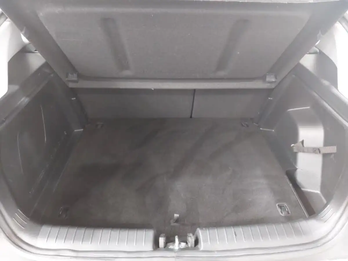 2023-hyundai-bayon-10-t-gdi-se-connect-dct-big-7