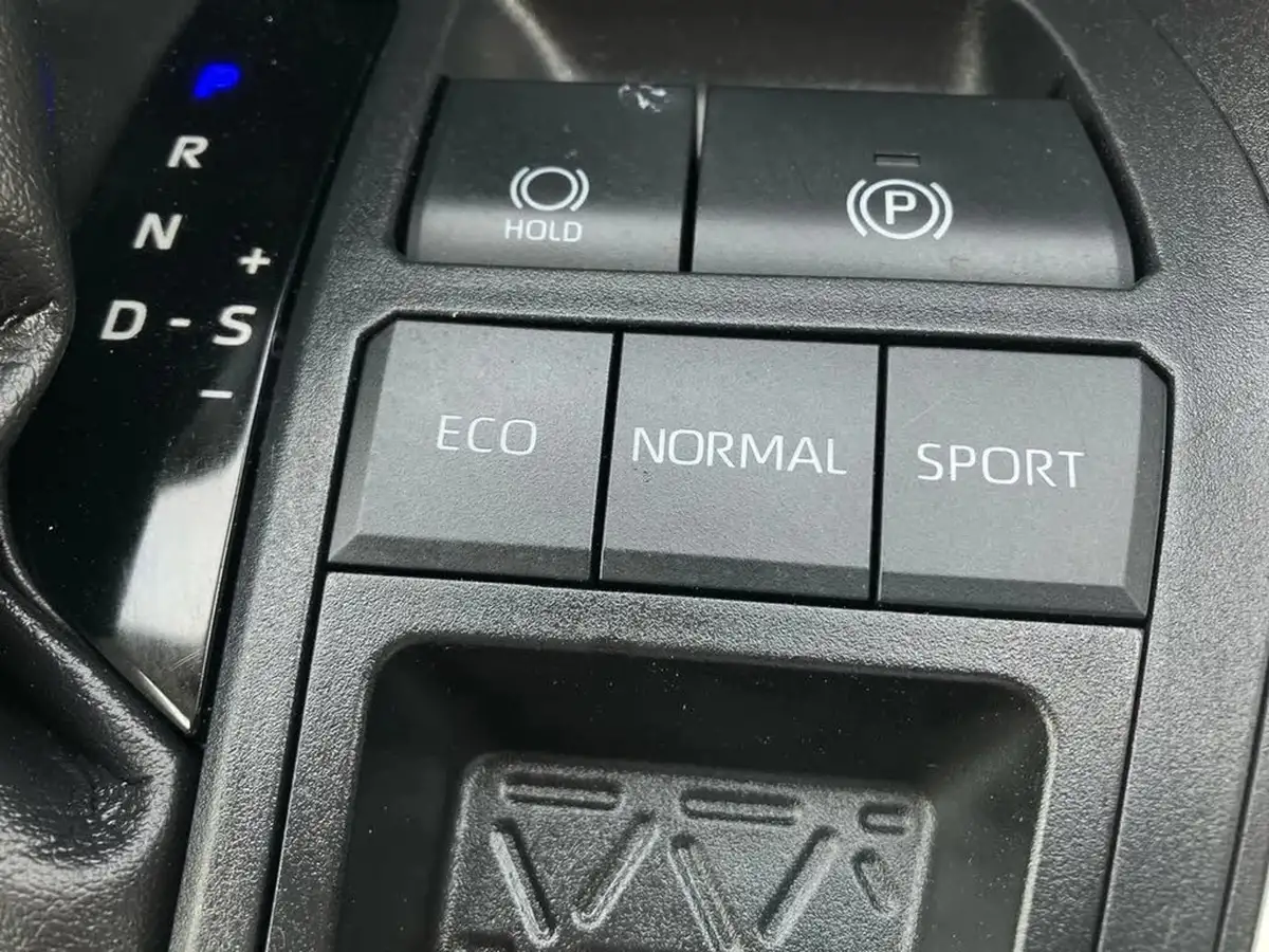 2021-toyota-rav4-25-vvt-i-black-edition-215bhp-big-32