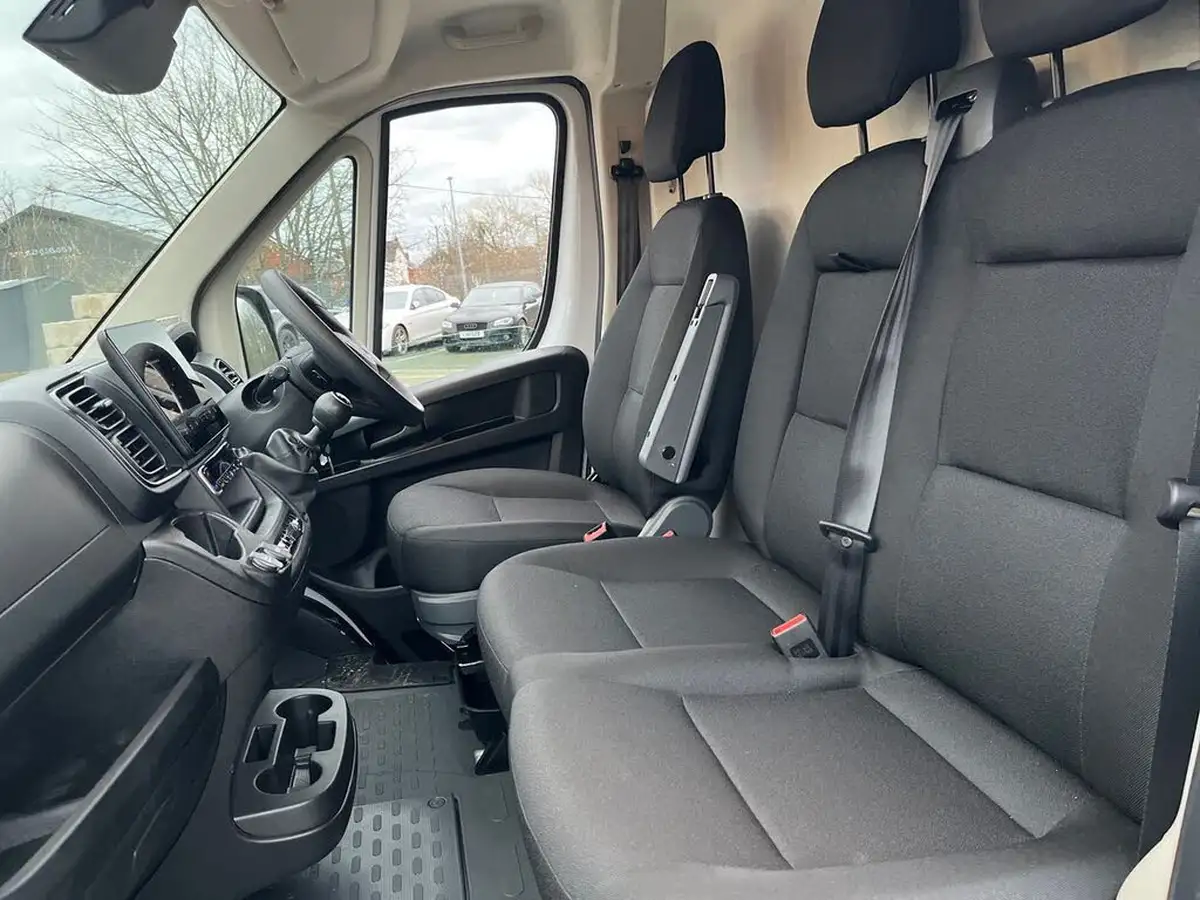 2025-fiat-ducato-22td-35-l3h2-eu6e-panel-big-9