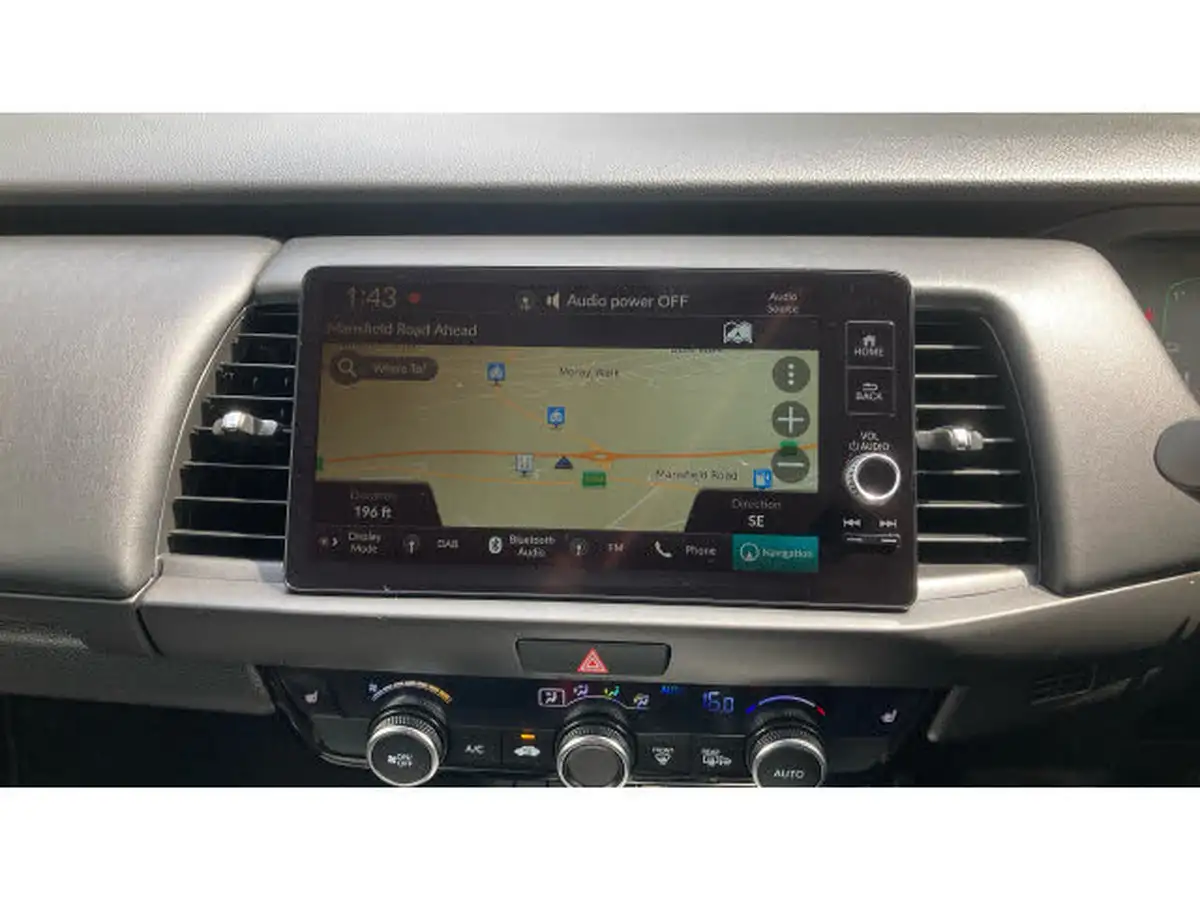 2023-honda-jazz-15-i-mmd-advance-big-13