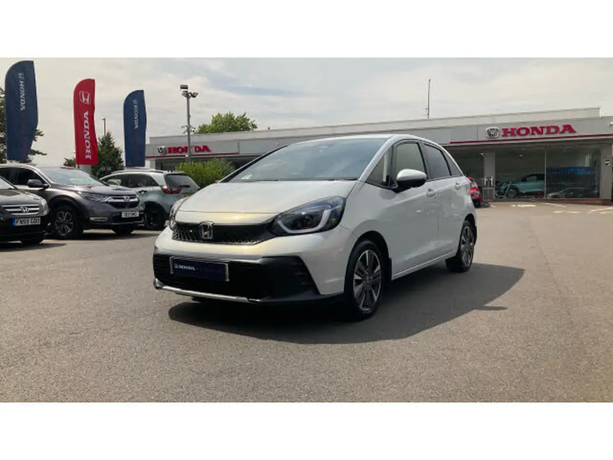 2023-honda-jazz-15-i-mmd-advance-big-41