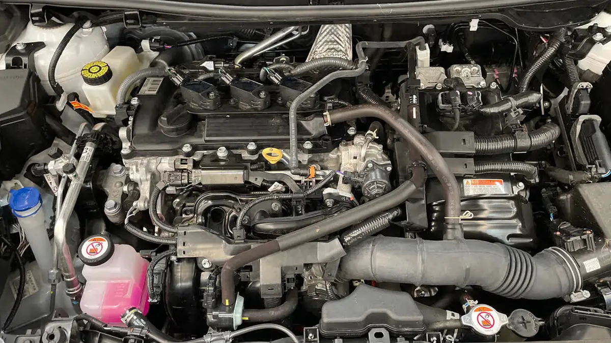 2024-mazda-mazda2-15-centre-line-big-15
