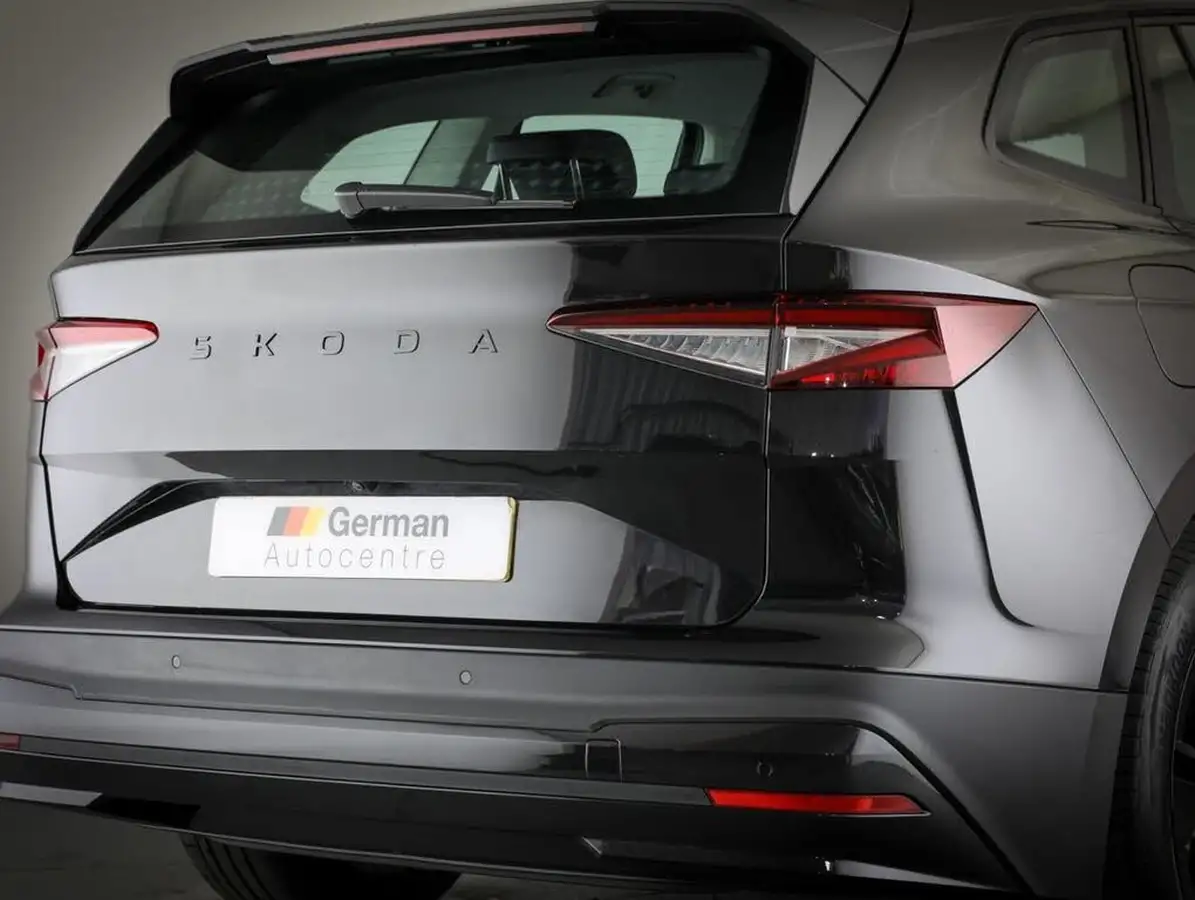 2024-skoda-enyaq-e-60-big-5