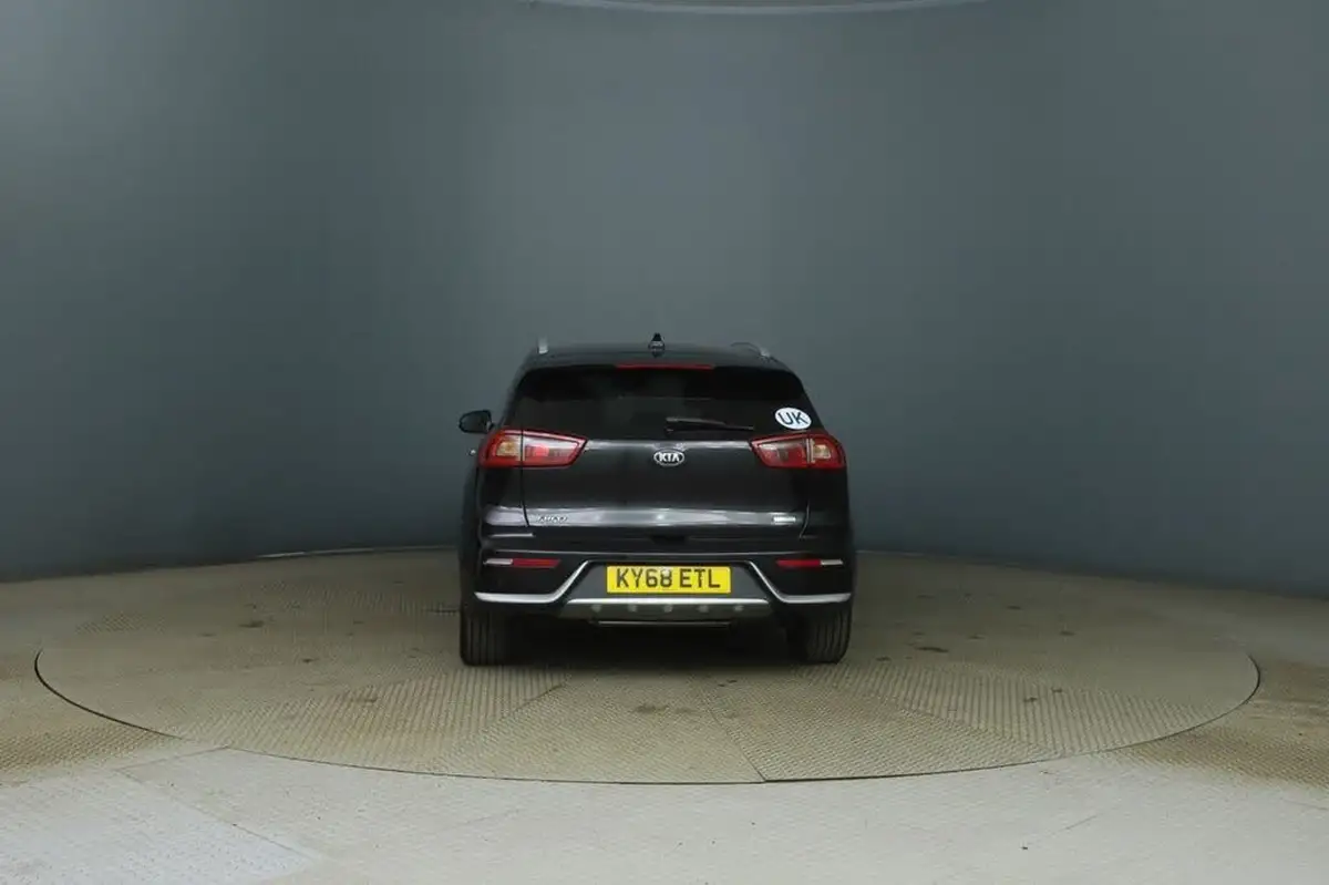 2018-kia-niro-16-gdi-4-156kwh-big-9