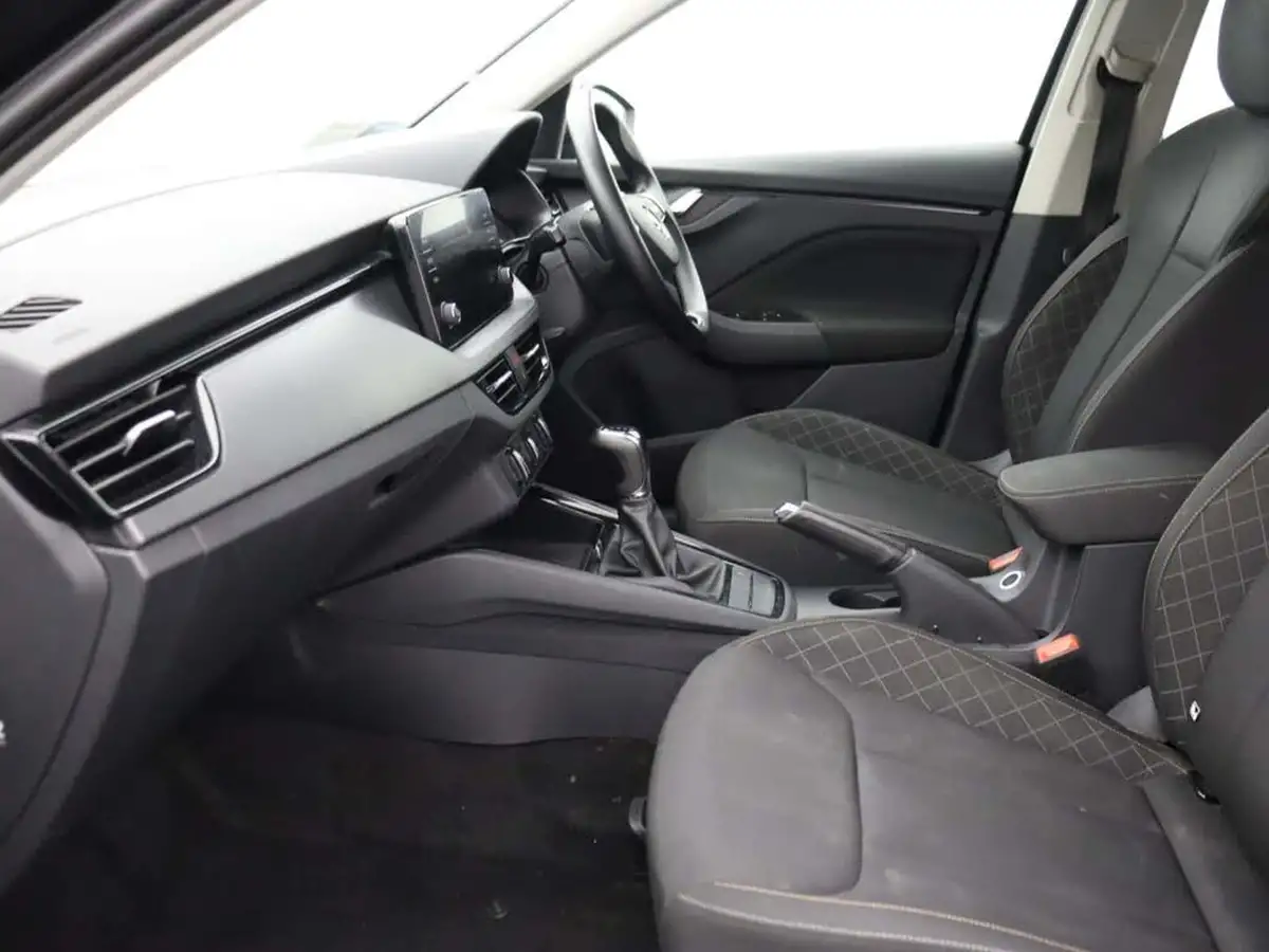 2022-skoda-kamiq-10-tsi-se-109ps-dsg-big-12