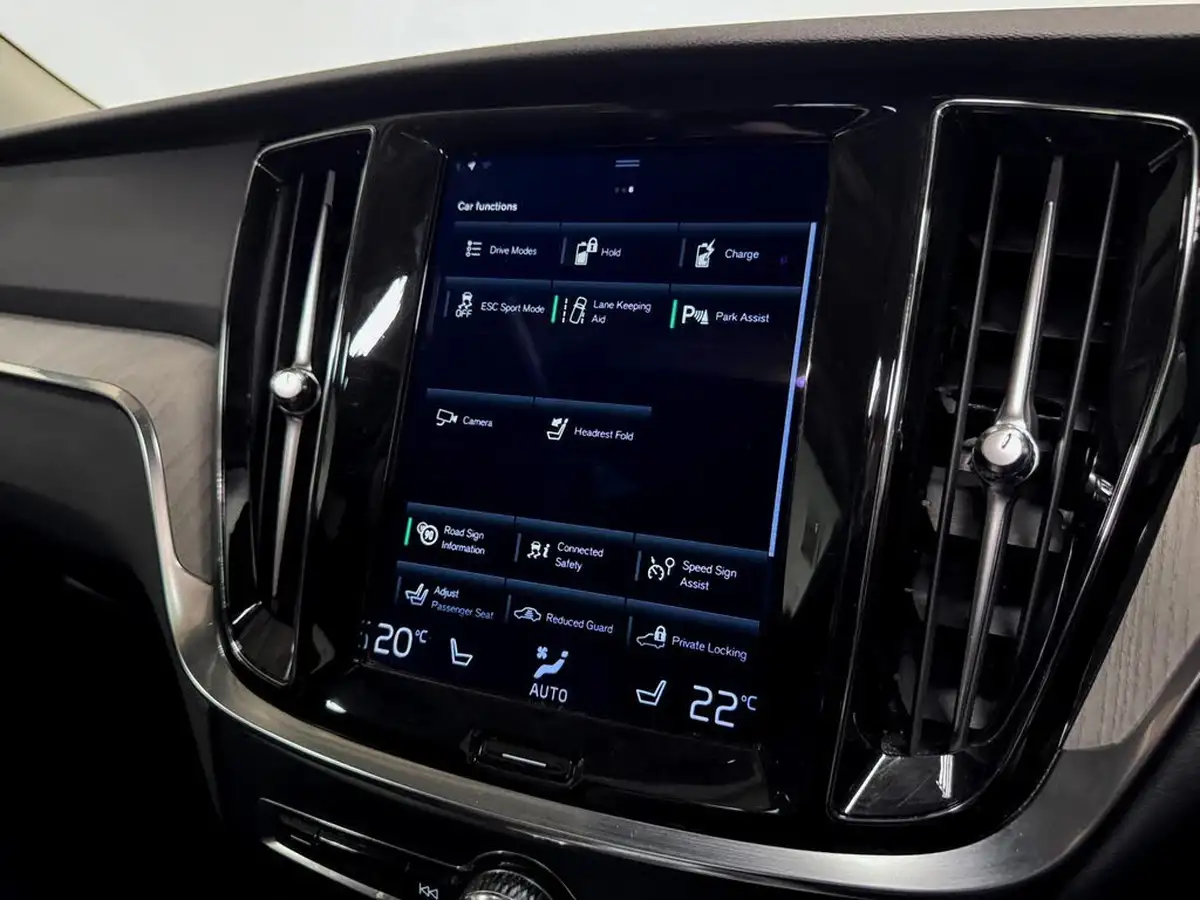 2021-volvo-v60-20-t6-inscription-350bhp-plug-in-hybrid-big-52