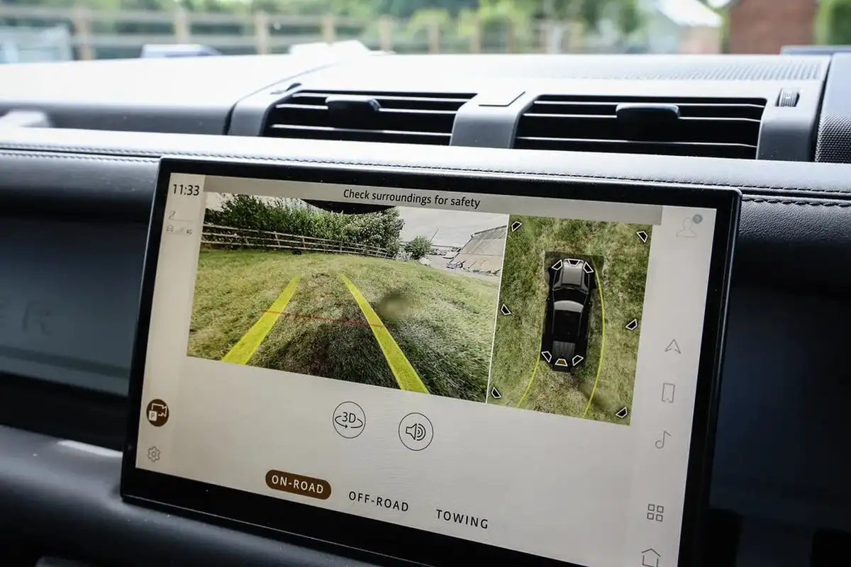 2024-land-rover-110-defender-30-d300-x-dynamic-hse-big-31