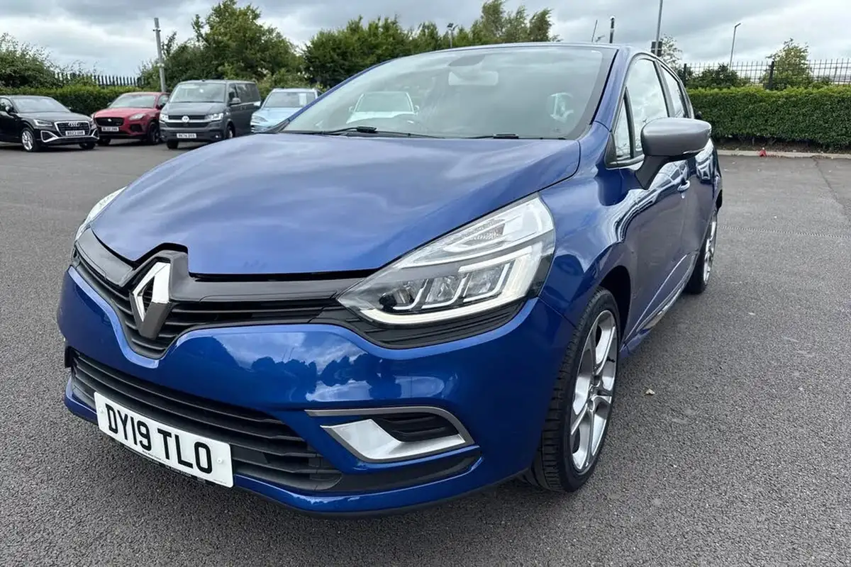 2019-renault-clio-09-tce-gt-line-big-26