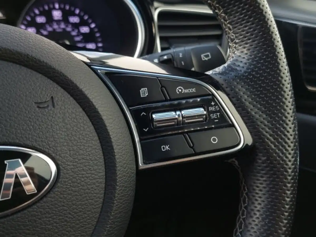2019-kia-pro-ceed-14-t-gdi-gt-line-big-16
